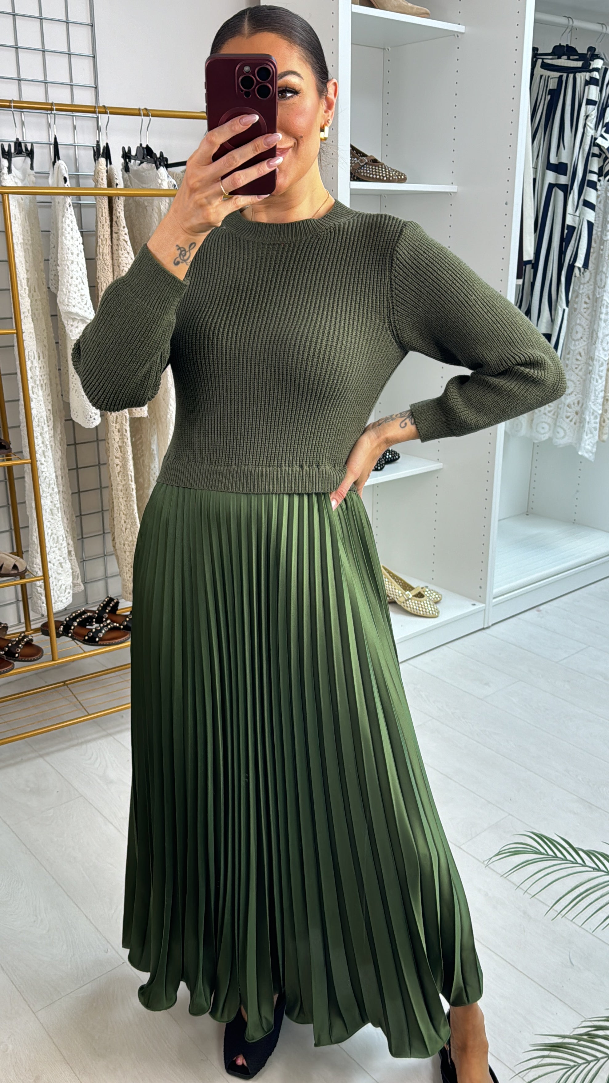 Elise Plain 2-In-1 Knitted Top Silk Pleated Dress