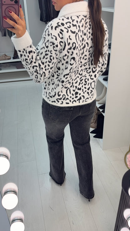 Demilla Leopard Print Fluffy Cardi Jacket