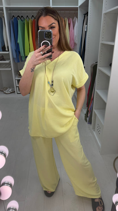 Latisha Plain V Neck Loose Fit Crepe Co-Ord Set