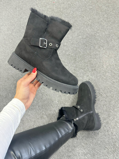Tanya Black Faux Fur Lined Ankle Boots