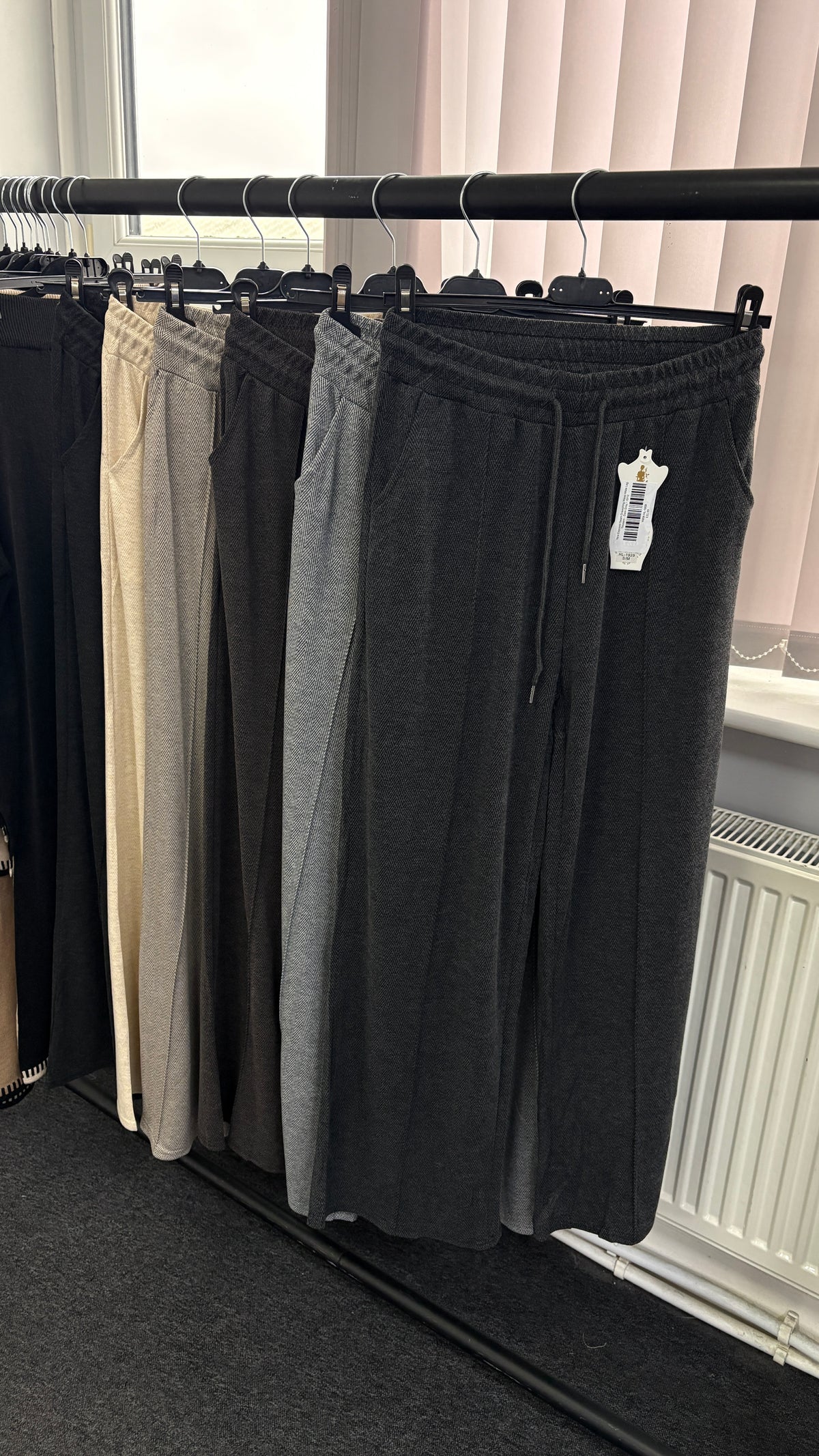 Yara Exposed Seam Drawstring Waist Wide Leg Trousers