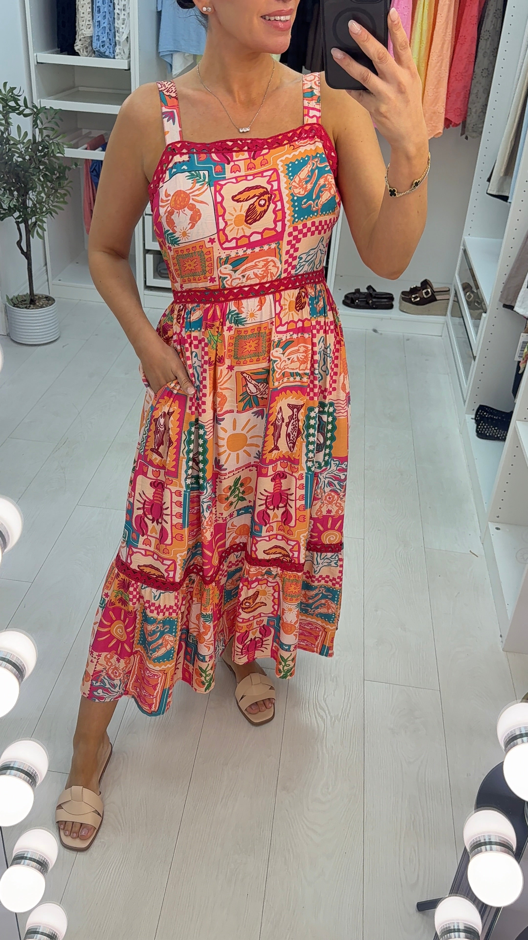 Abia Abstract Print Loose Fit Maxi Dress