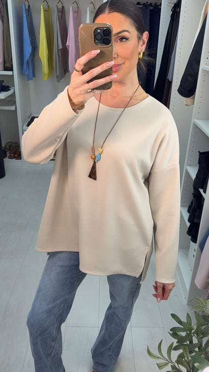 Adalie Plain Necklace Loose Fit Top