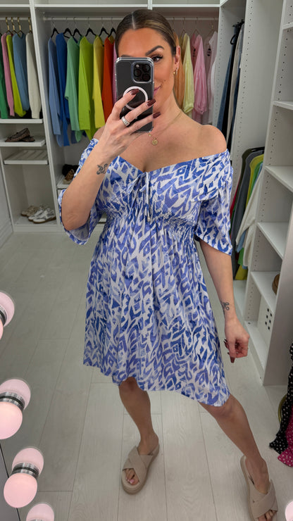 Toni Abstract V Neck Magic Midi Dress