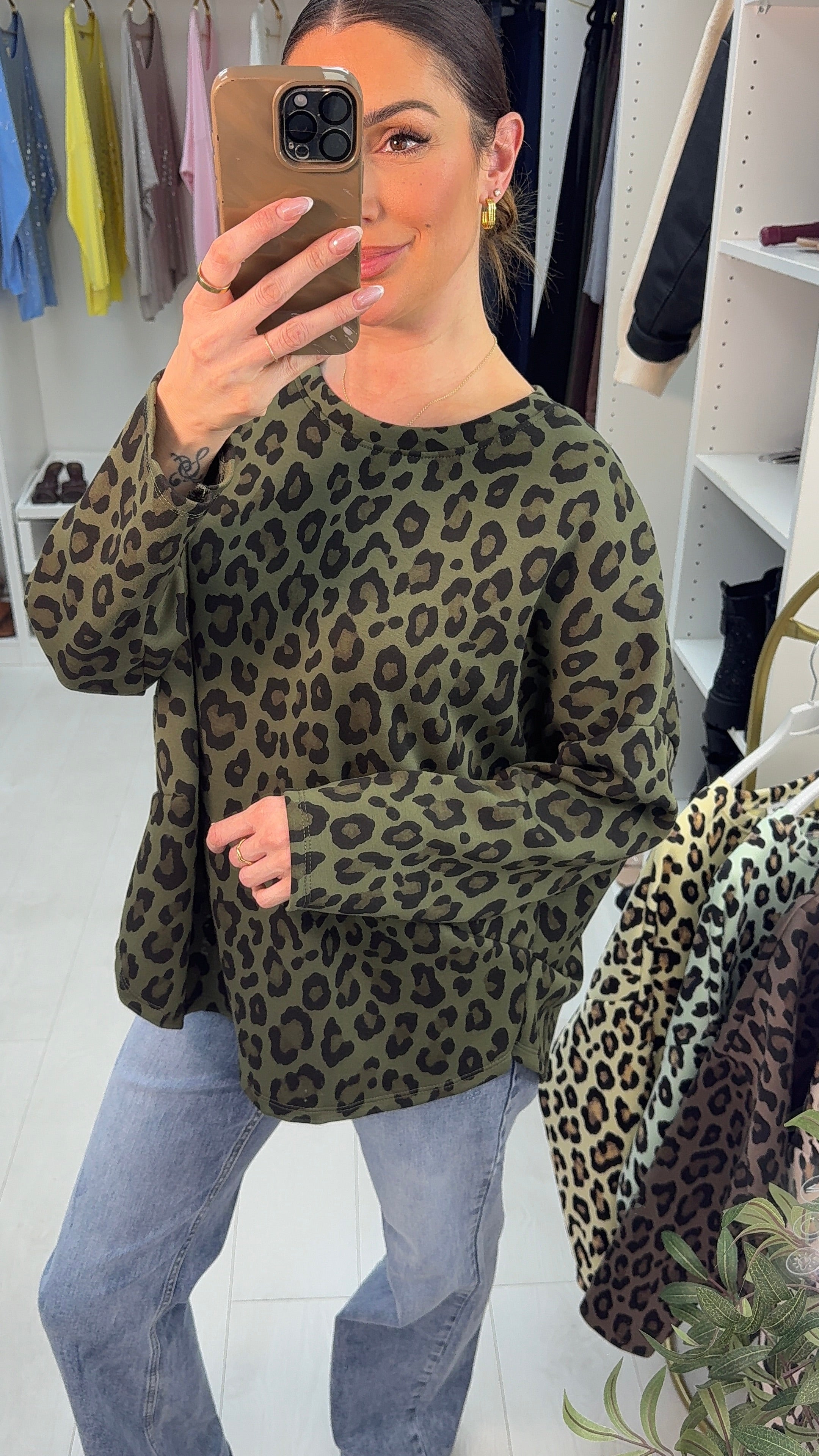 Arietta Leopard Print Loose Fit Sweatshirt