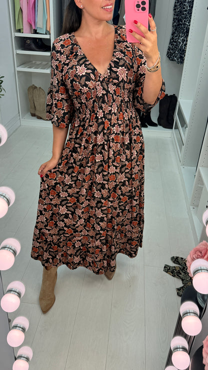 Breanne Floral Print Shirred Waist Magic Maxi Dress