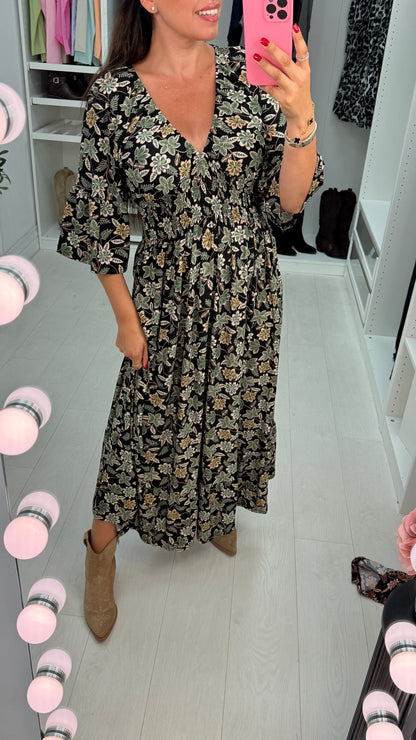 Breanne Floral Print Shirred Waist Magic Maxi Dress