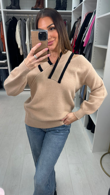 Shona V Detailed Cold Shoulder Knit Jumper