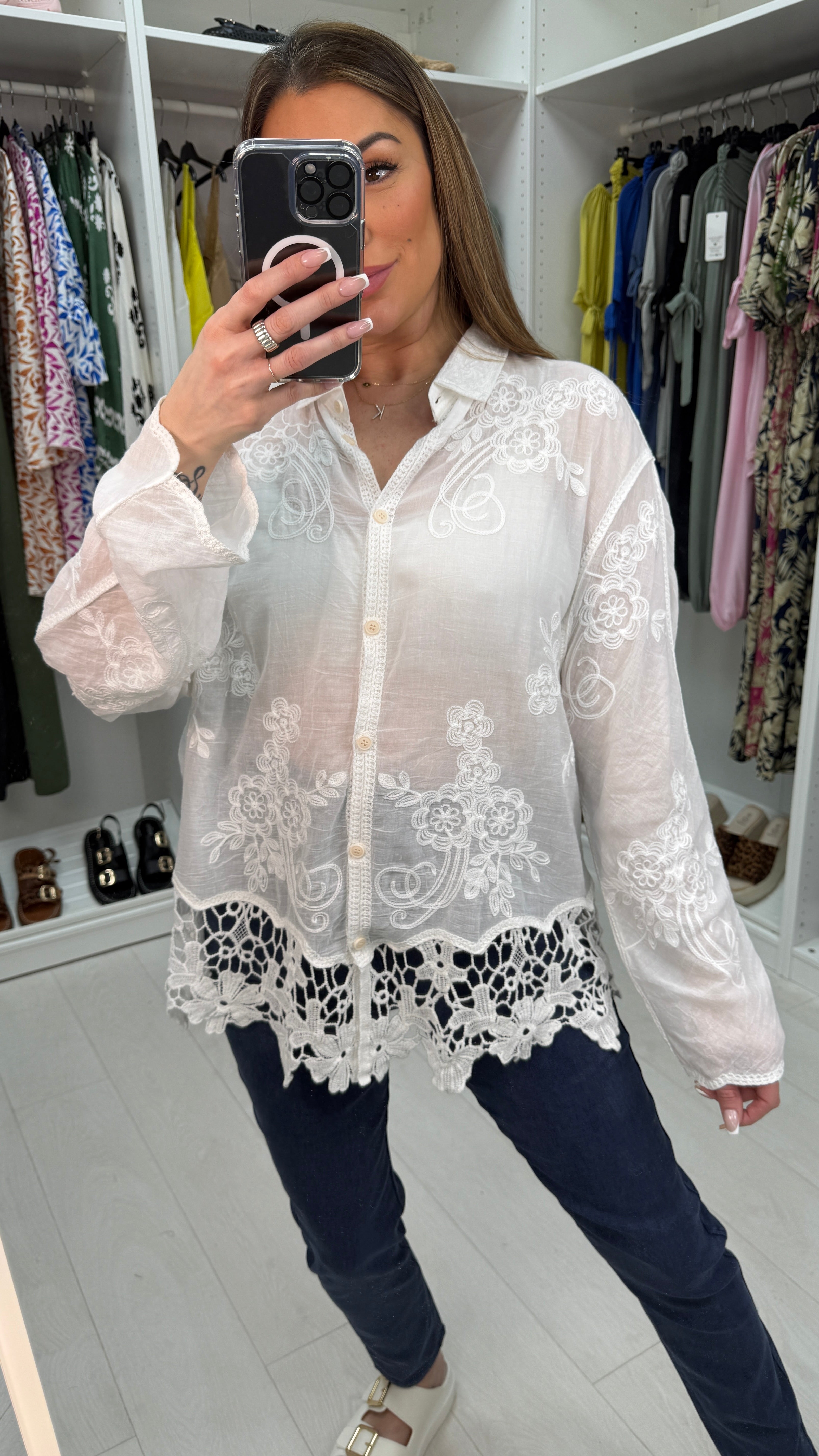 Cici Plain Floral Embroidered Loose Fit Shirt