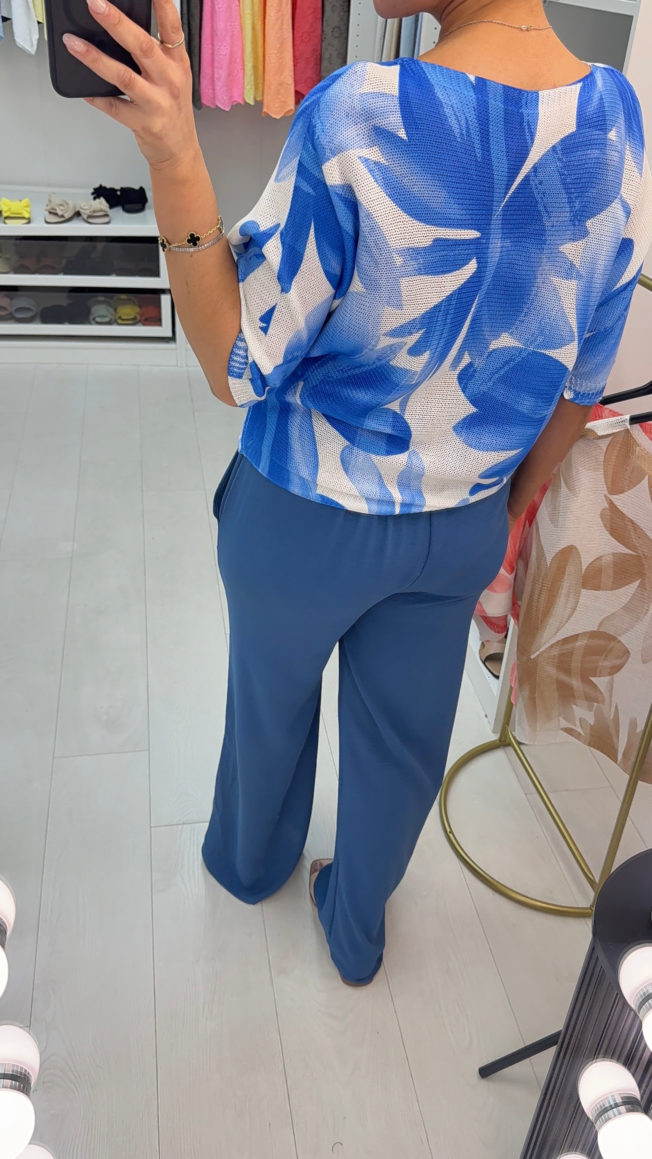 Liviana Abstract Print Batwing Top