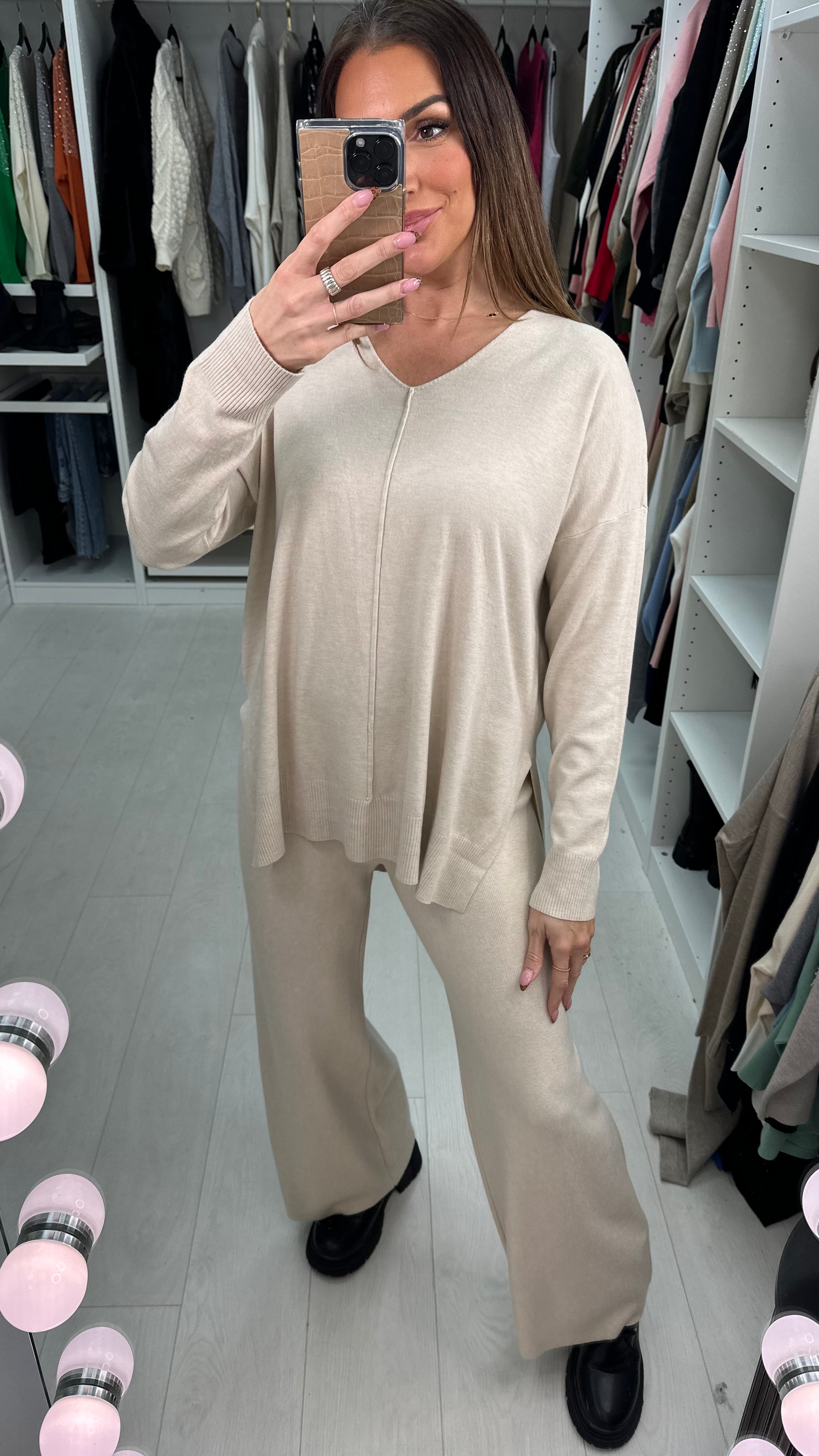 Valeda Super Soft Dip Hem Knitted Loungewear Set