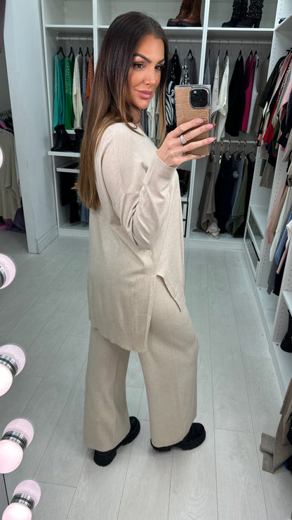 Valeda Super Soft Dip Hem Knitted Loungewear Set