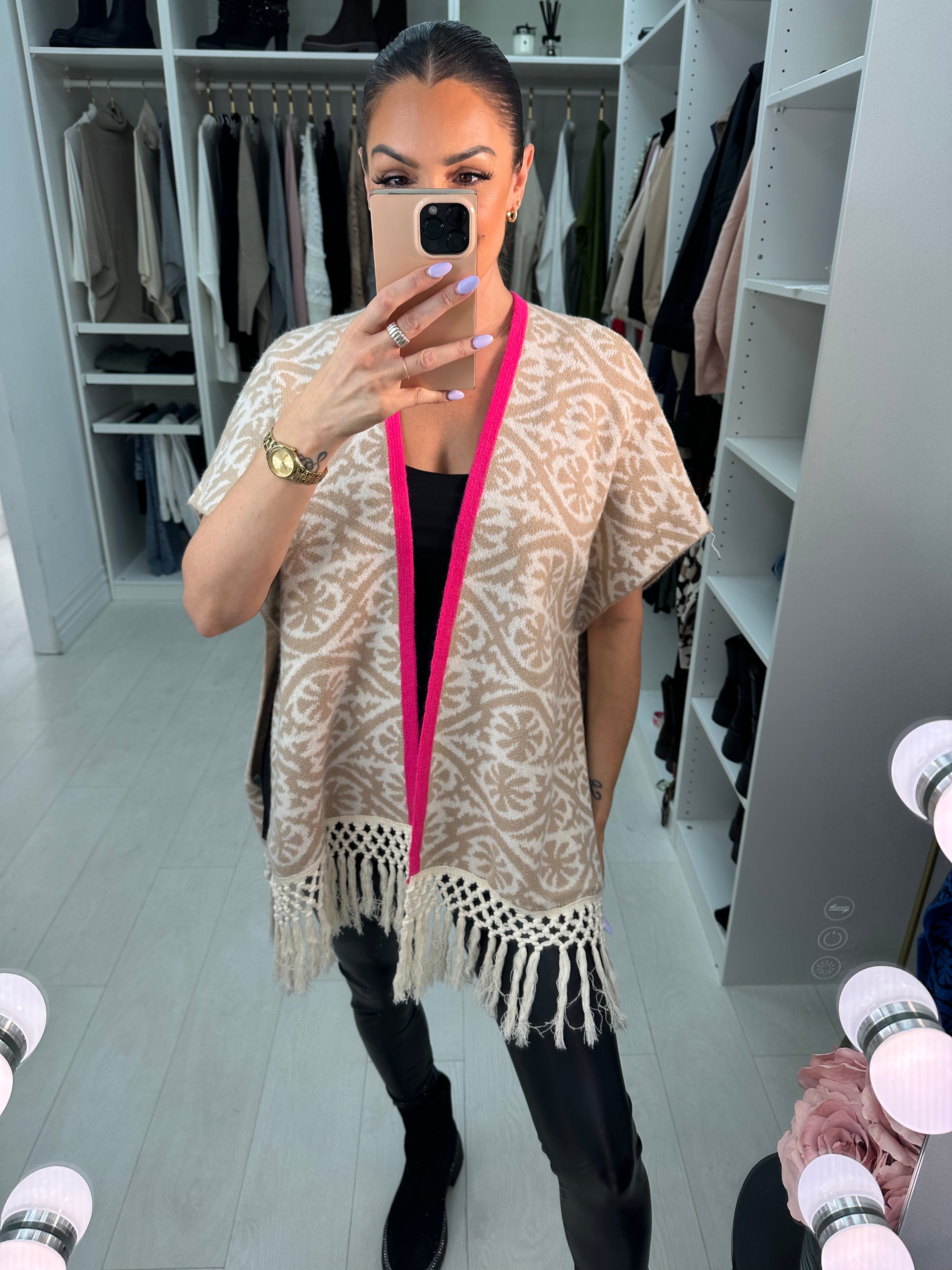 Alan Knitted Tassel Poncho