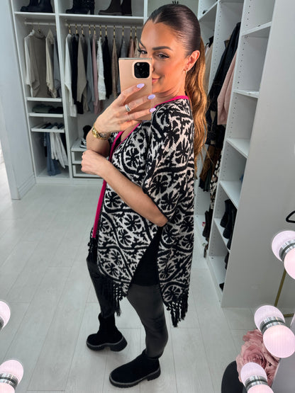 Alan Knitted Tassel Poncho