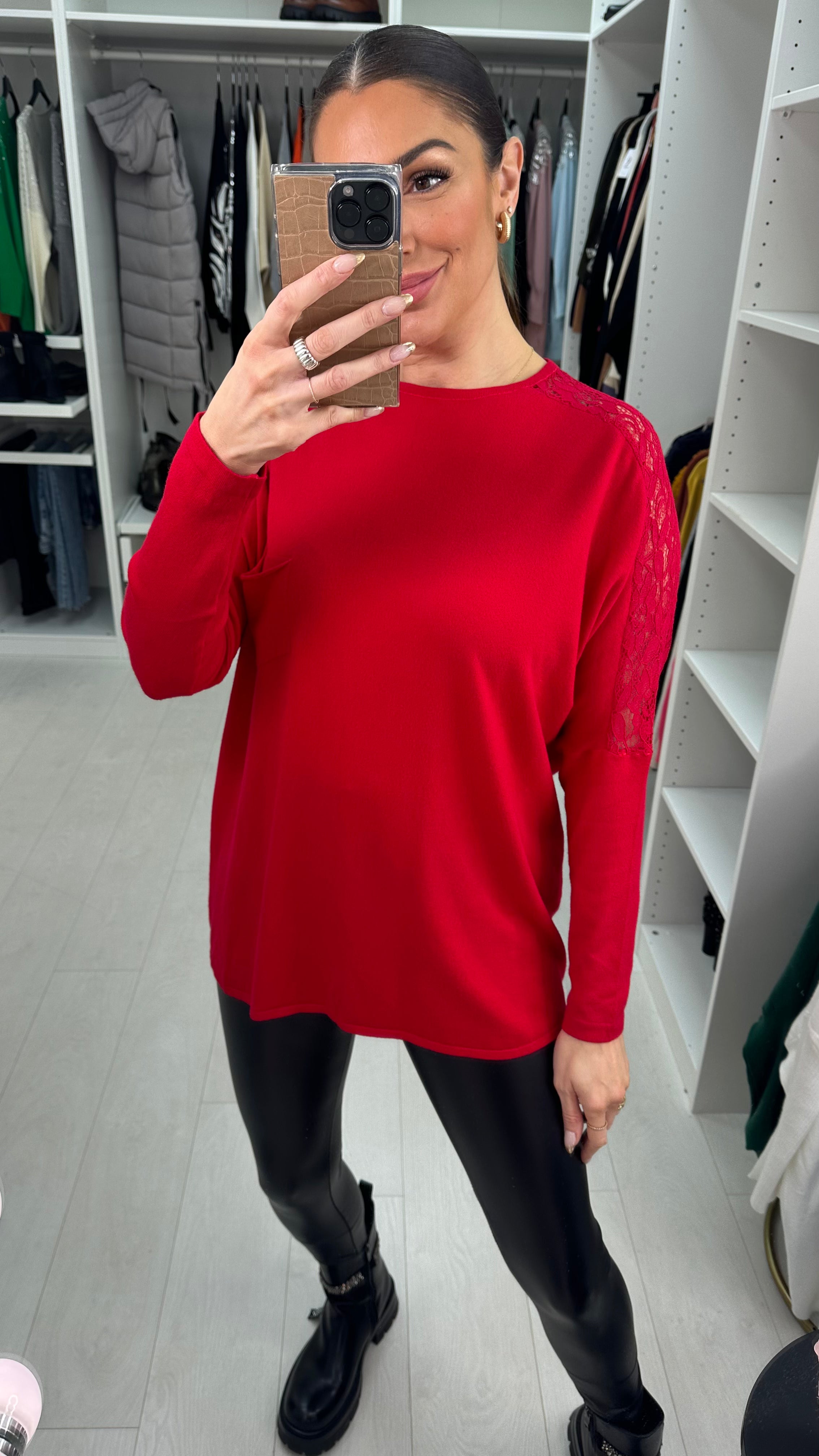 Iverna Lace Sleeve Dip Hem Knit