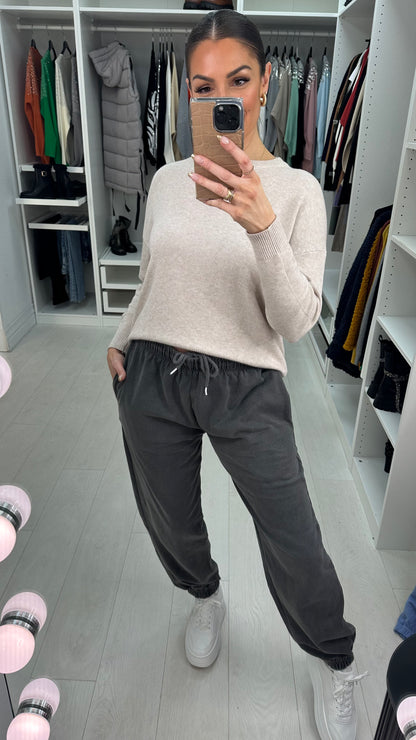 Veena Side Pocket Detail Joggers