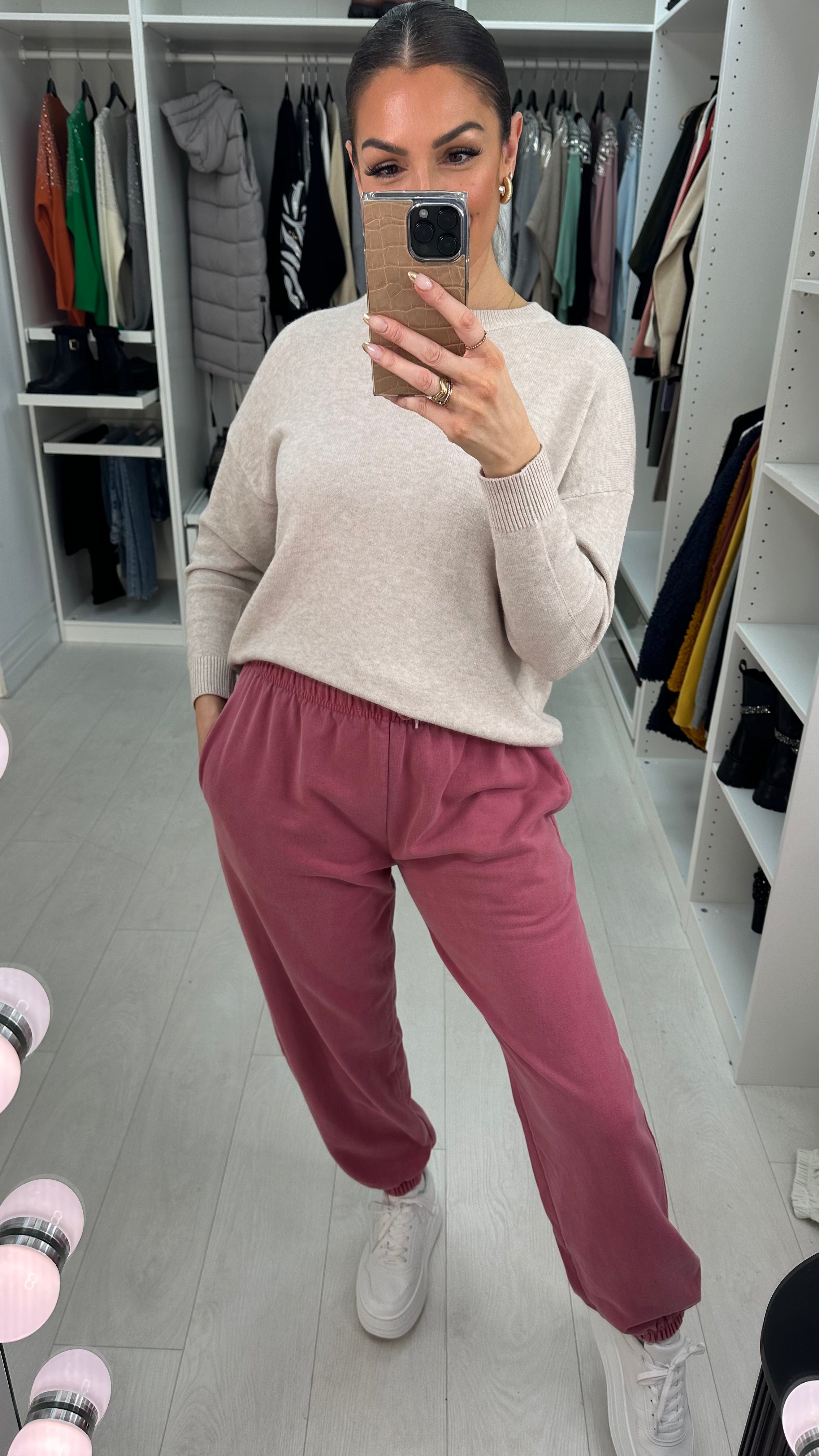 Veena Side Pocket Detail Joggers