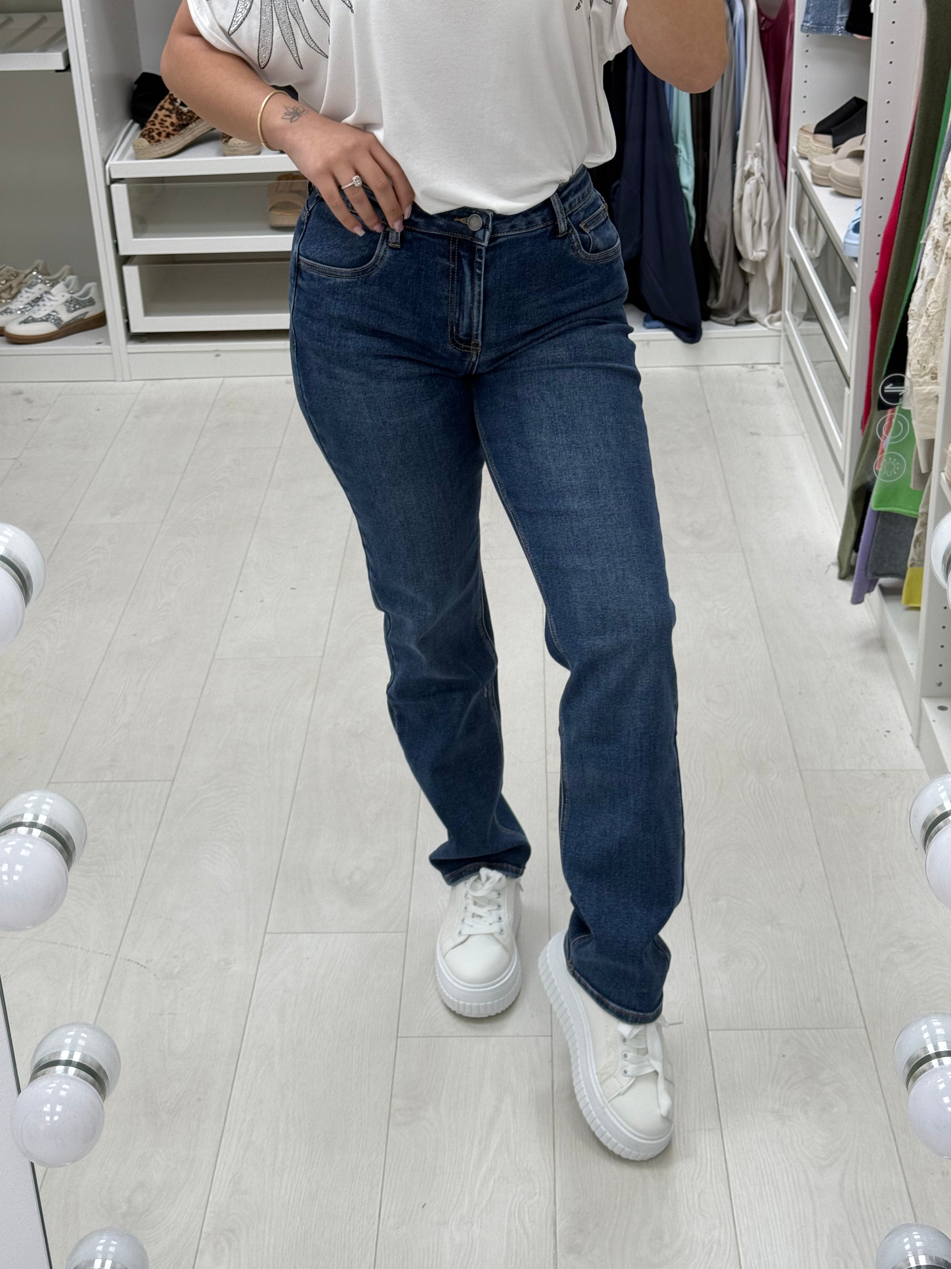 Kendall High Waisted Straight Leg Jeans