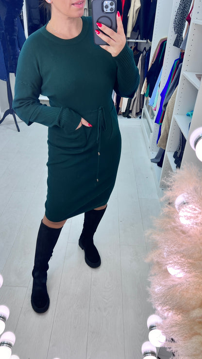 Pebbles Plain Pocket Detailed Toggle Cinched Waist Knit Jumper Dress