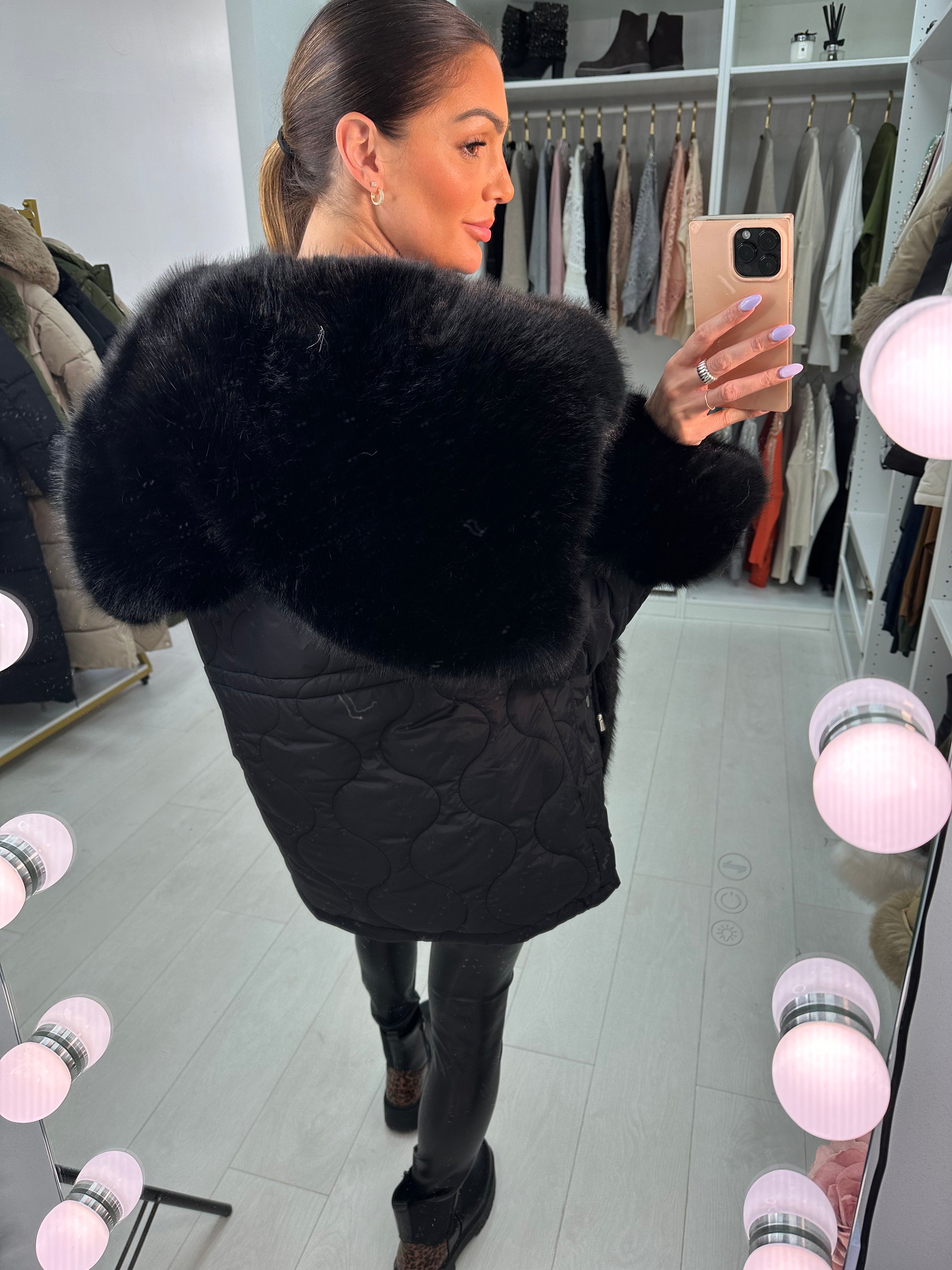 Alanda Black Faux Fur Toggle Waist Jacket