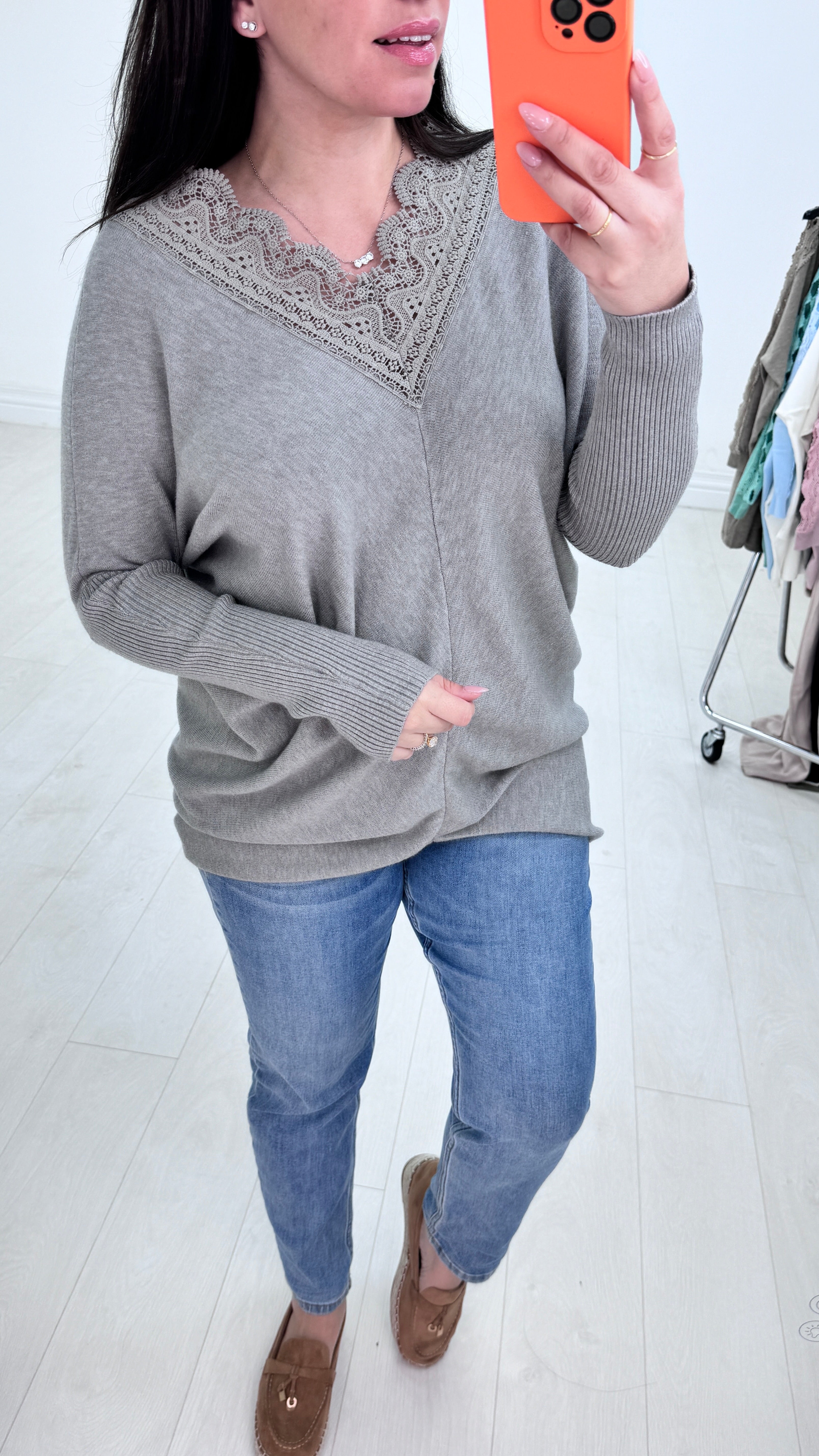 Cruise Crochet Detailed V Neck Jumper