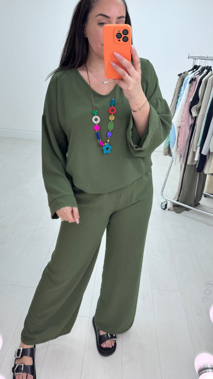 Suzanna Loose Fit Trouser Set