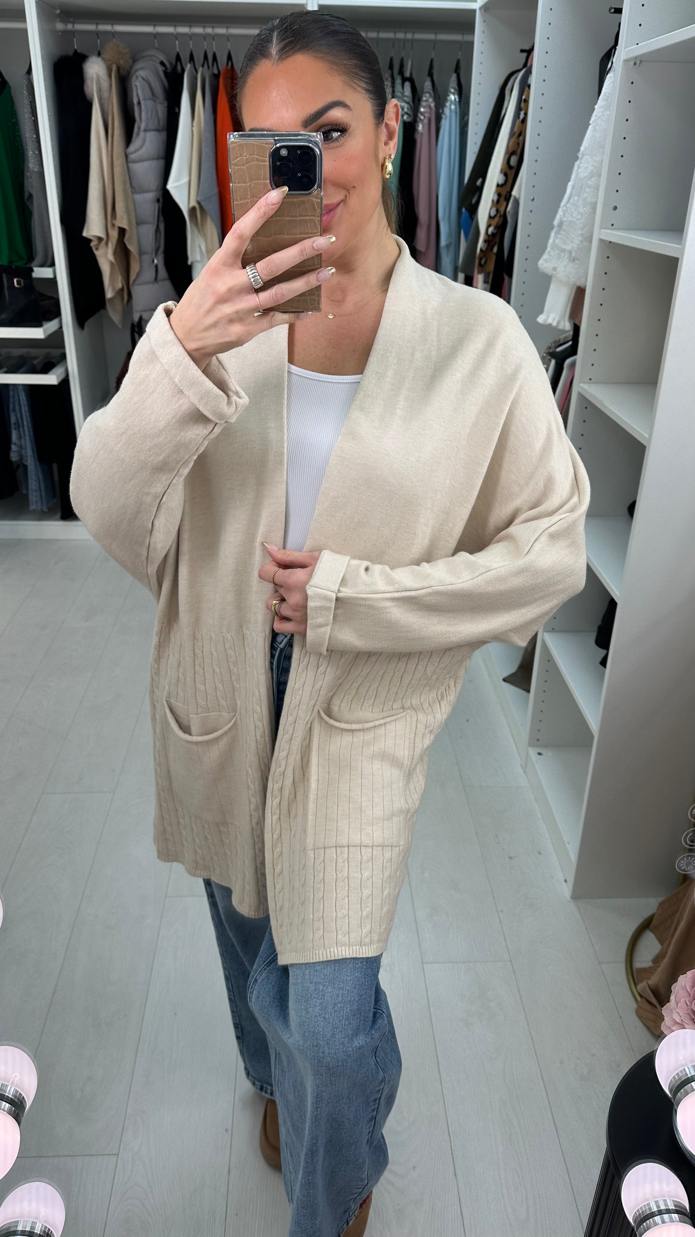 Penelope Cable knit Panel Brooch Cardigan