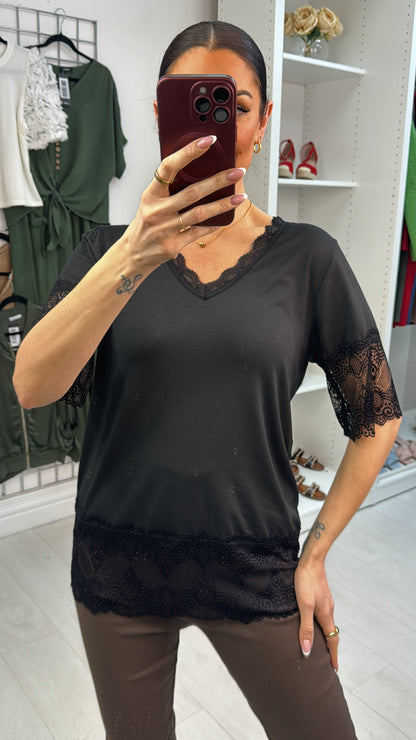 Lola Plain Lace Trim Short Sleeve Top