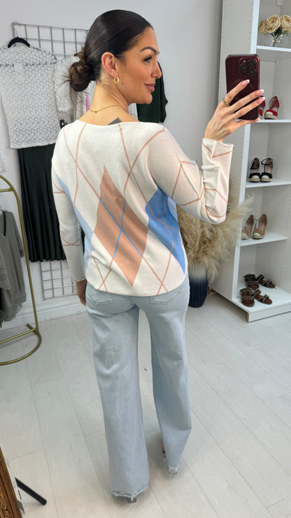 Sereia Argyle Pattern V Neck Super Soft Knit Jumper