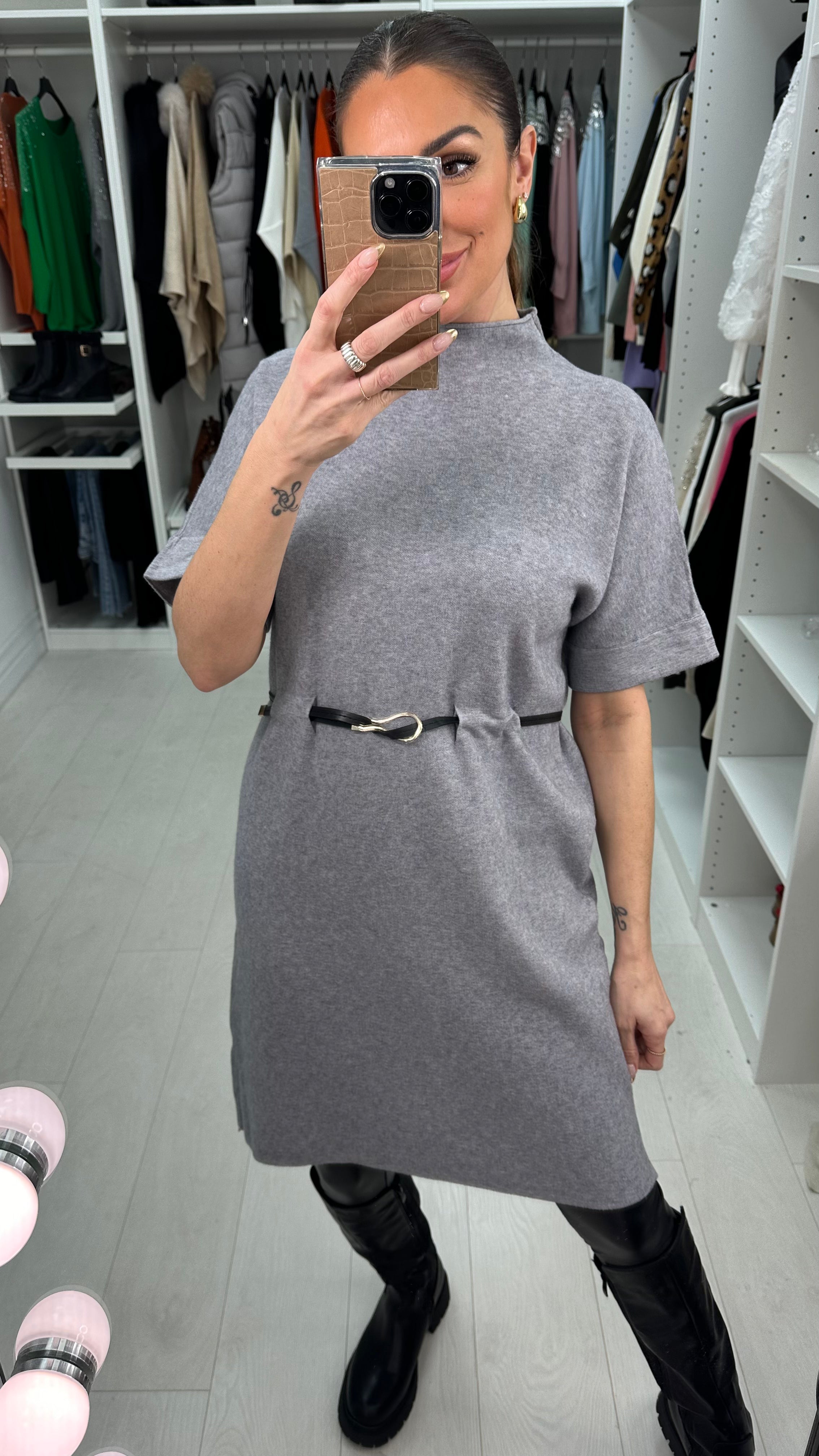 Silva Short Sleeve Belted Knitted Dress