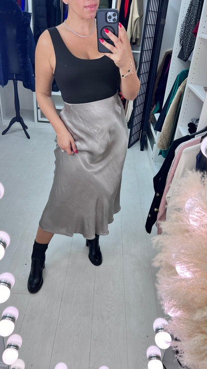 Drea Elasticated Waist Satin Midi Skirt