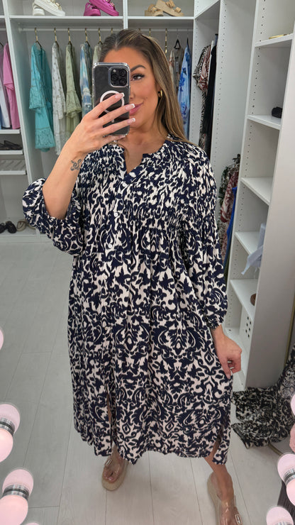 Zaniyah Abstract Print Loose Fit Maxi Dress