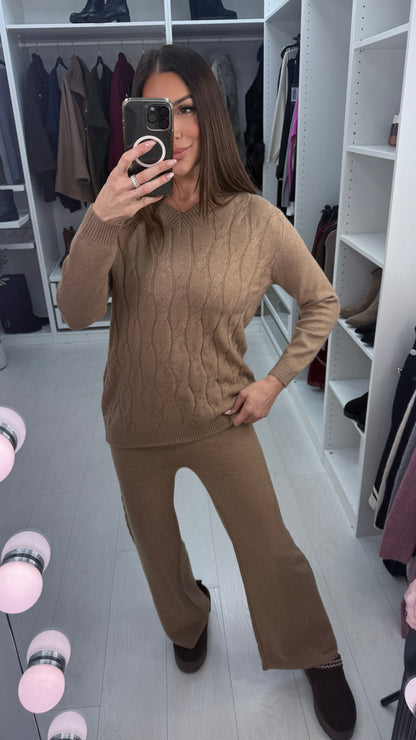 Tianna Plain Cable Knit Loungewear Set