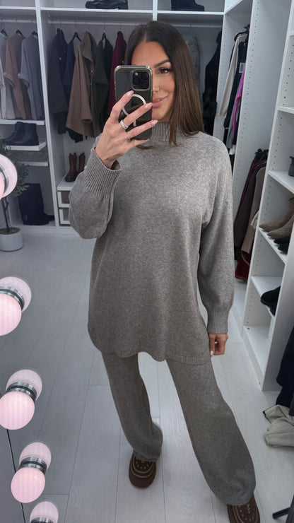 Layanna Plain Button Shoulder Detail Loungewear Set