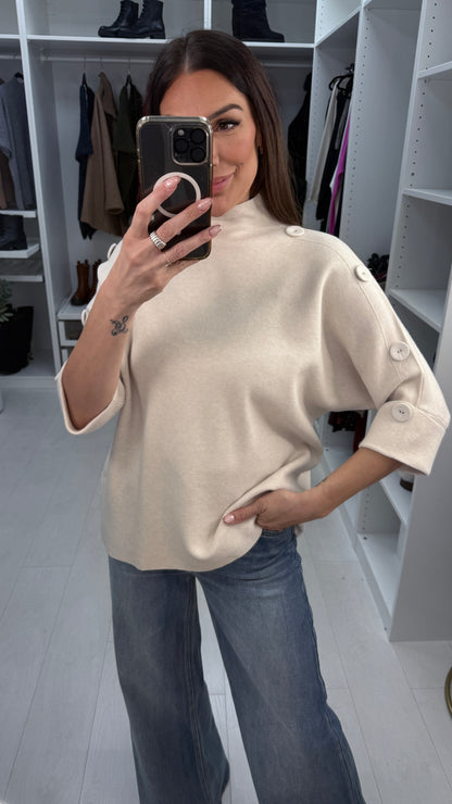 Vinna Plain Button Detail 3/4 Sleeve Jumper