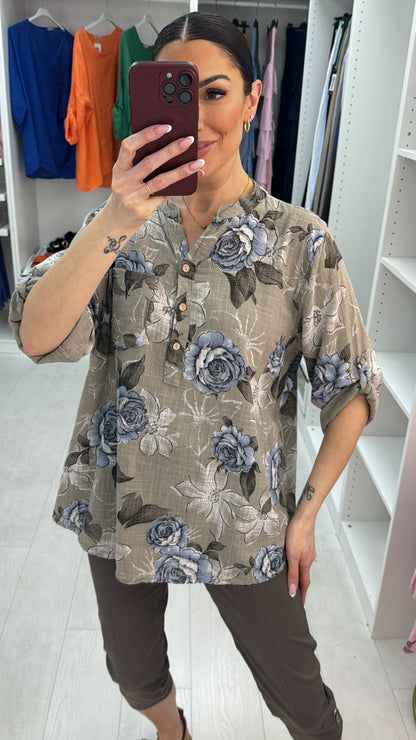 Bobbi Floral Print 3/4 Sleeve V Neck Top