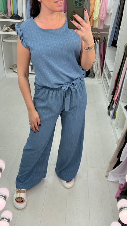 Simonia Frill Shoulder Crepe Co-ord Set