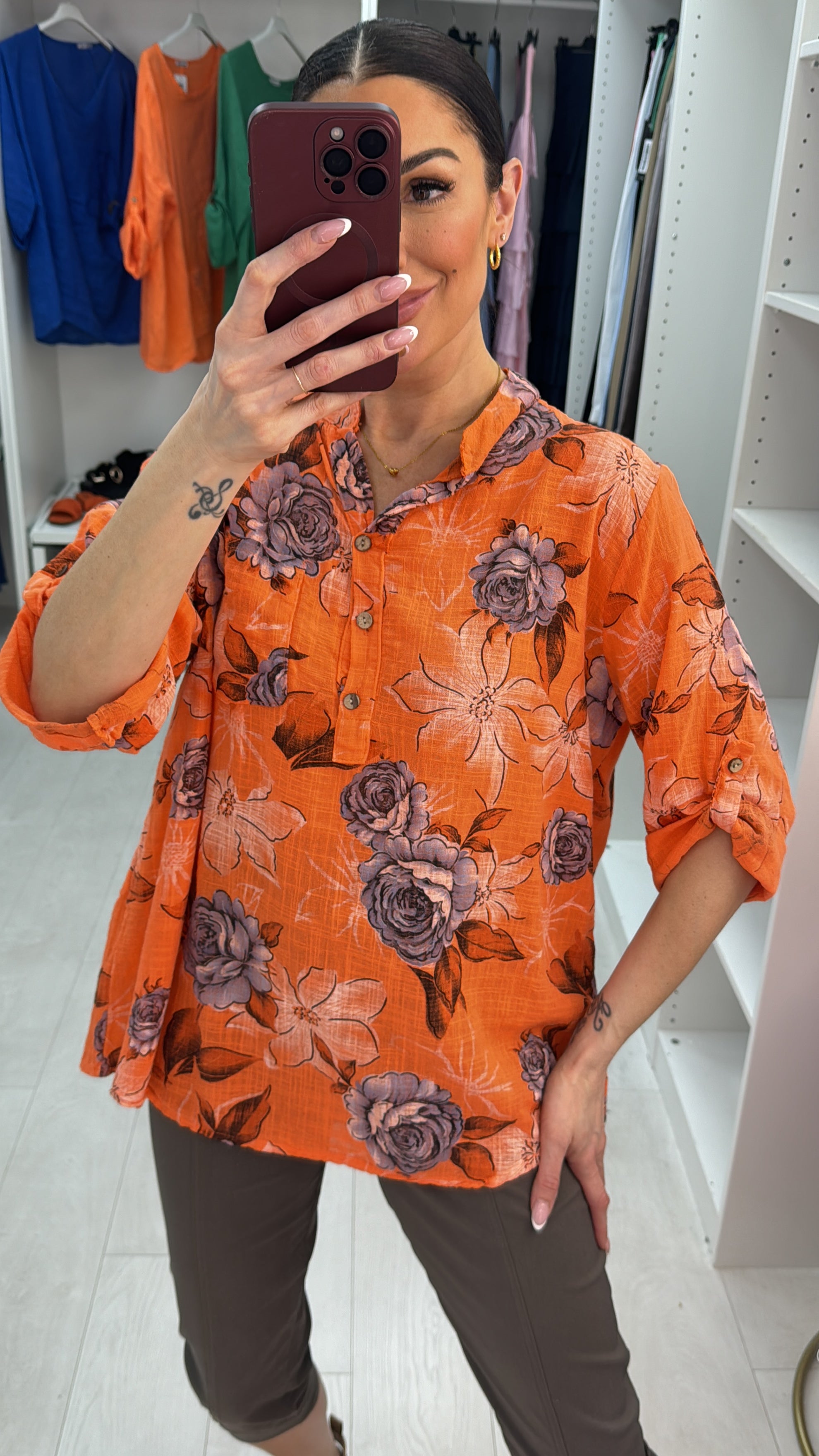 Bobbi Floral Print 3/4 Sleeve V Neck Top