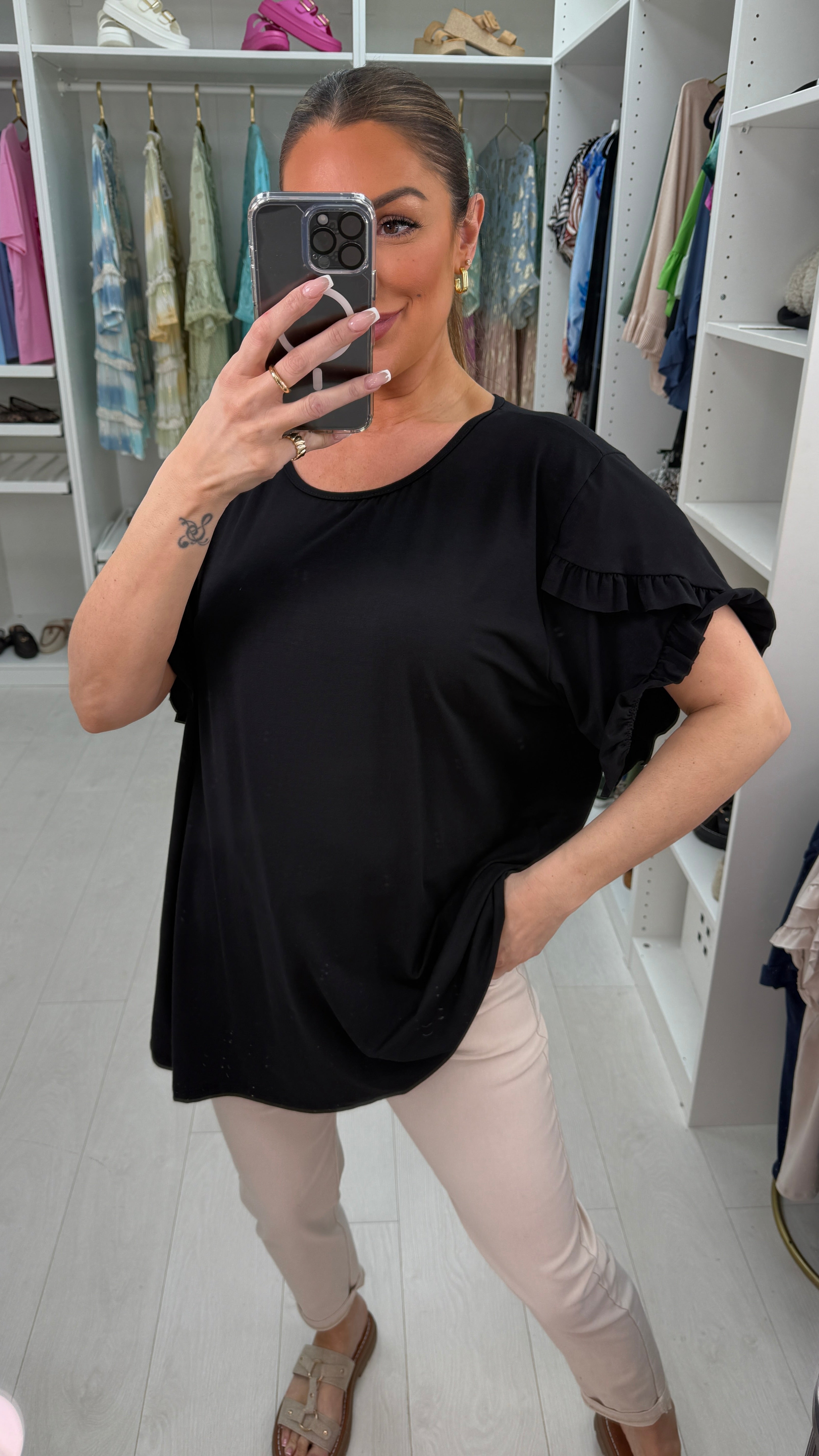 Gwenyth Plain Frill Sleeve Detailed Loose Fit T-Shirt