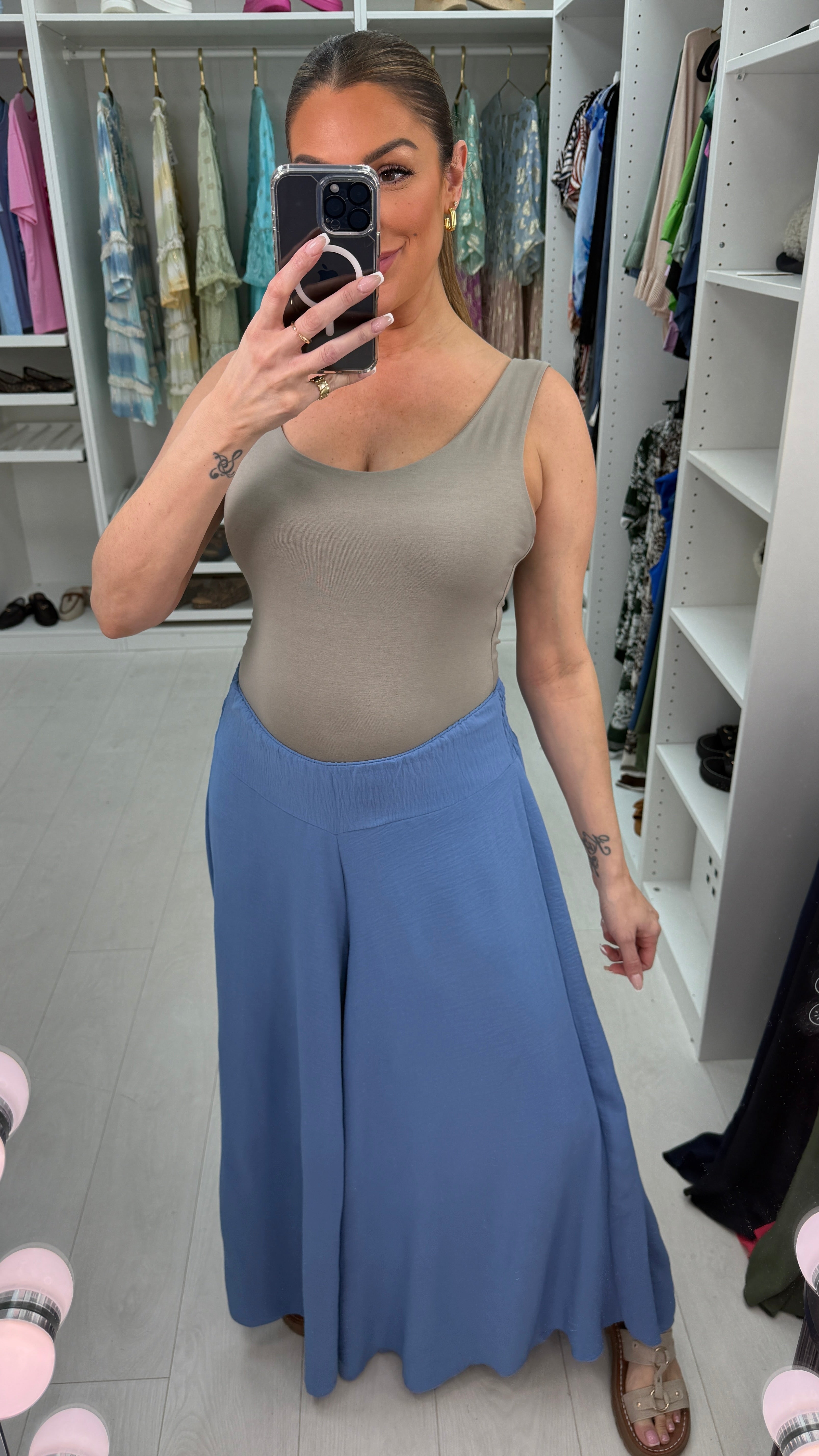 Ellee Plain Elasticated High Waist Wide Leg Trousers