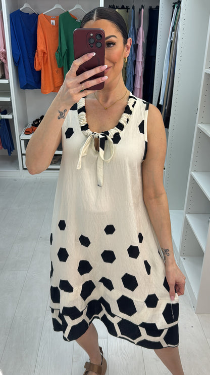 Sariah Sleeveless Tie Front Midi Dress