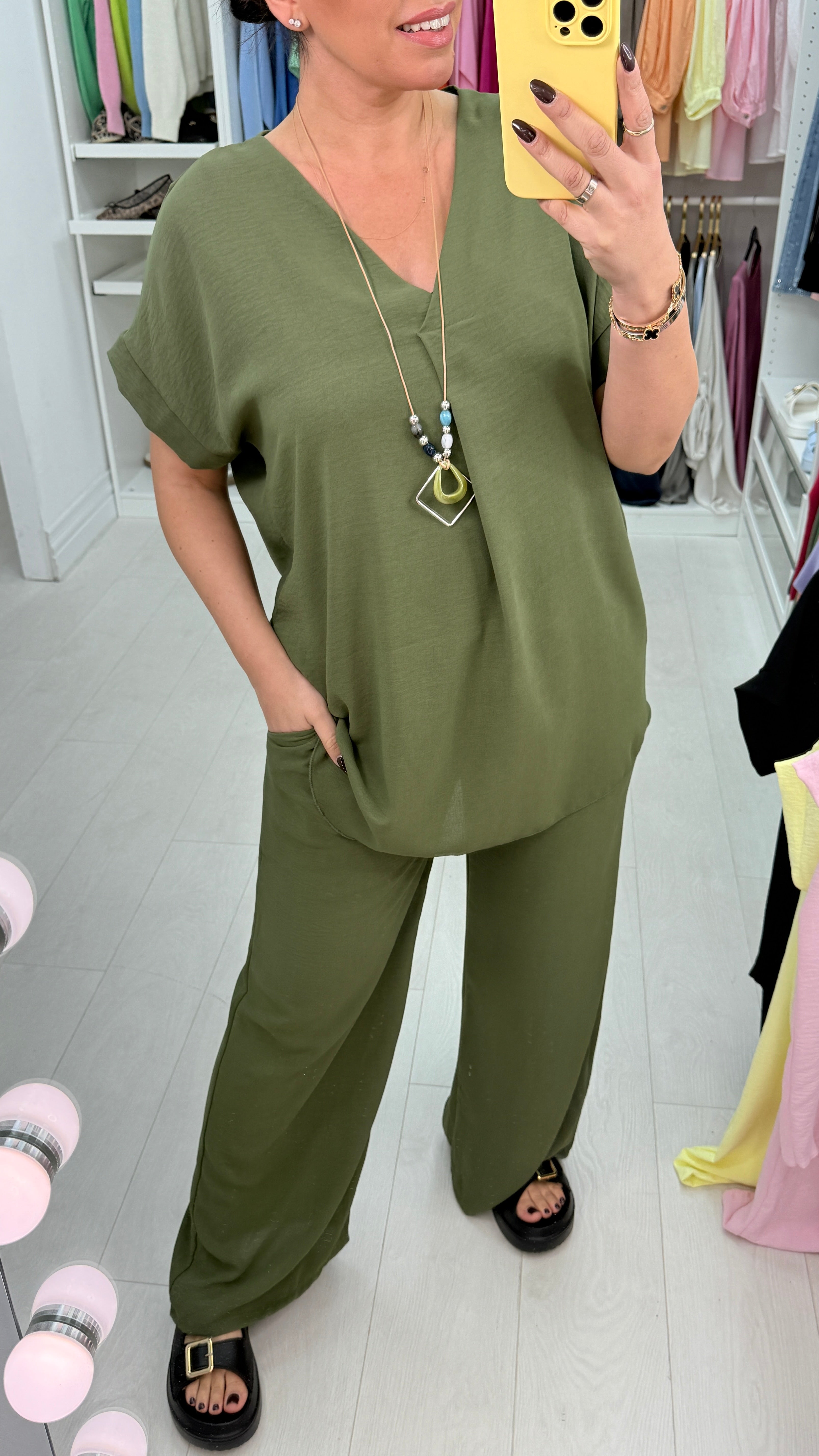 Latisha Plain V Neck Loose Fit Crepe Co-Ord Set