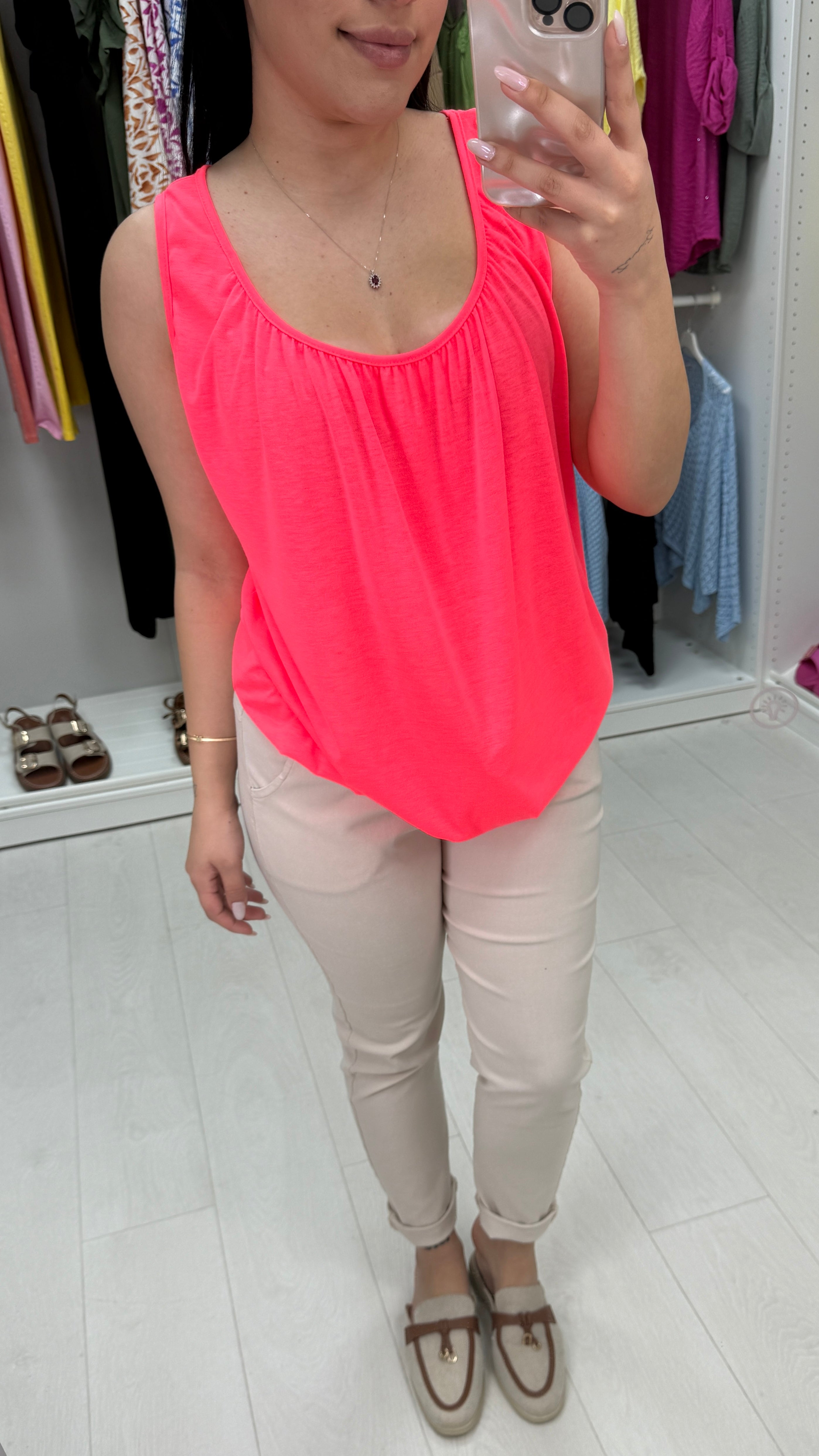 Cece Elastic Hem Bubble Basic Vest