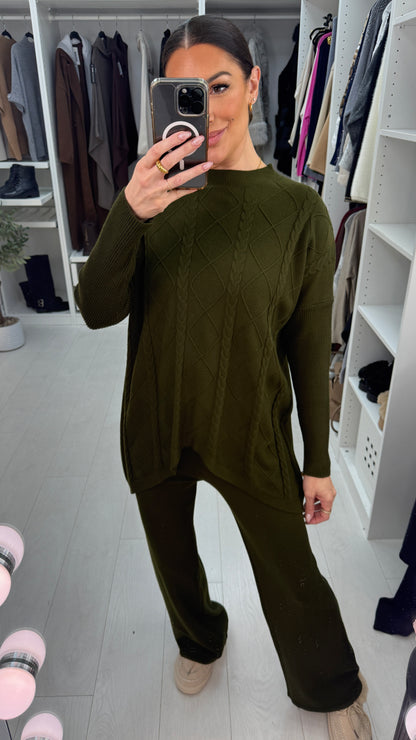 Elisha Plain Cable Knit Loungewear Set