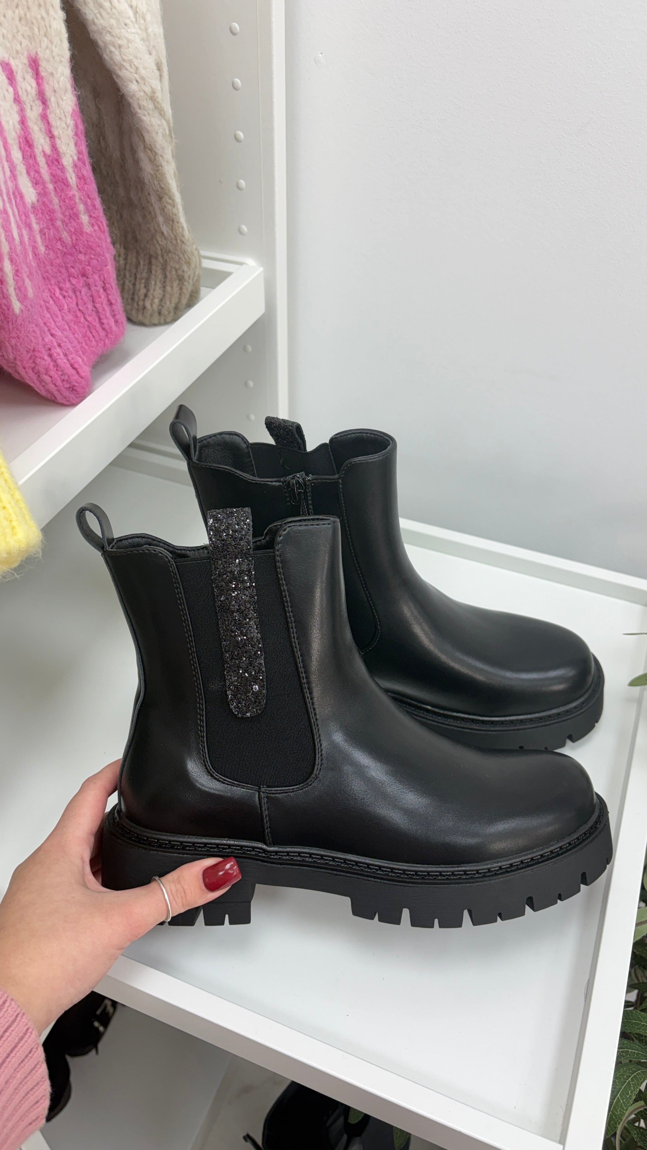 Florenz Faux Leather Sparkle Side Detail Ankle Boots