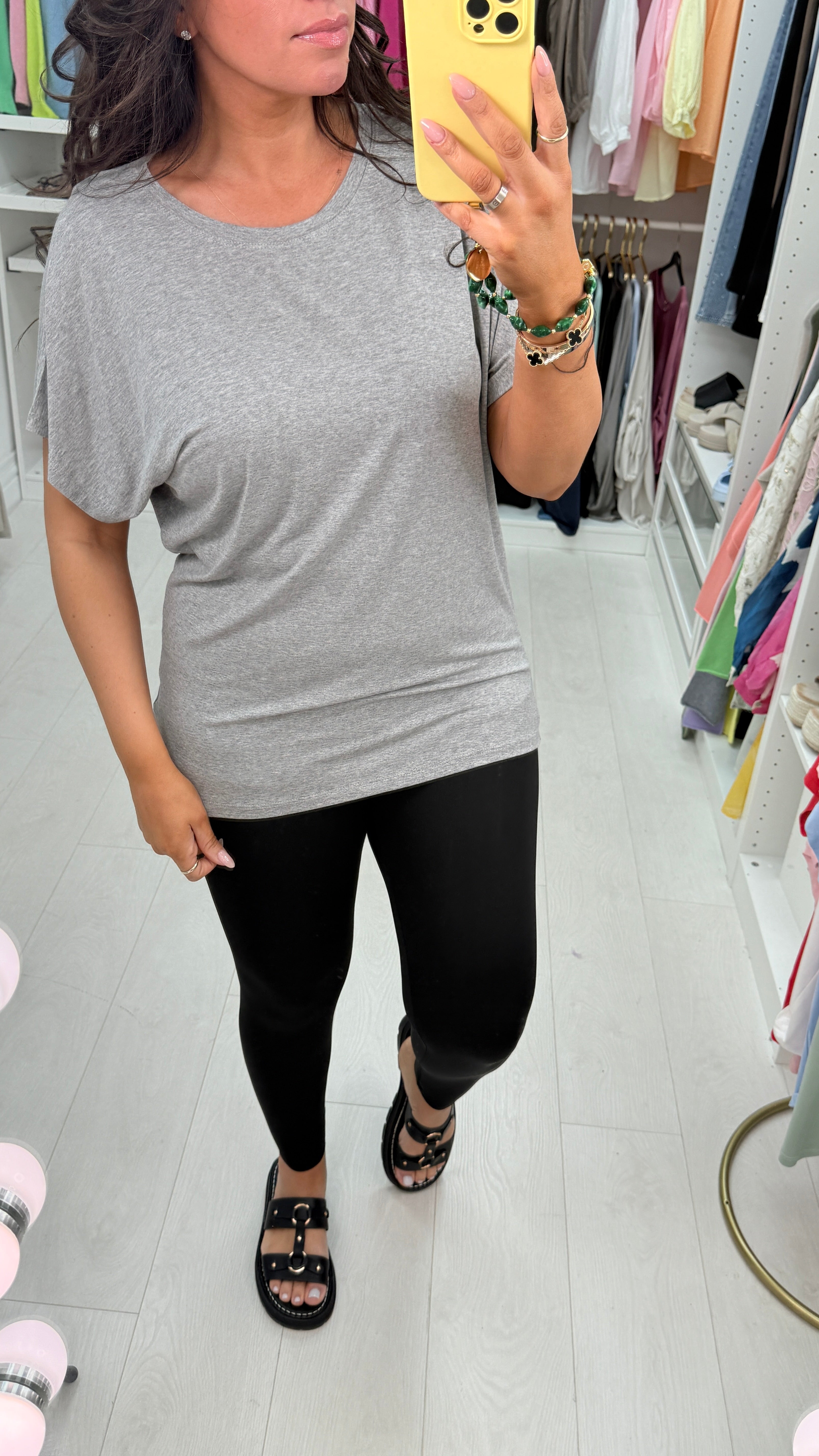 Jane Plain Round Neck T-Shirt