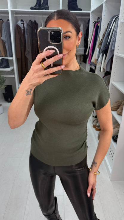 Dafnee Plain Ruched Side Knitted Top