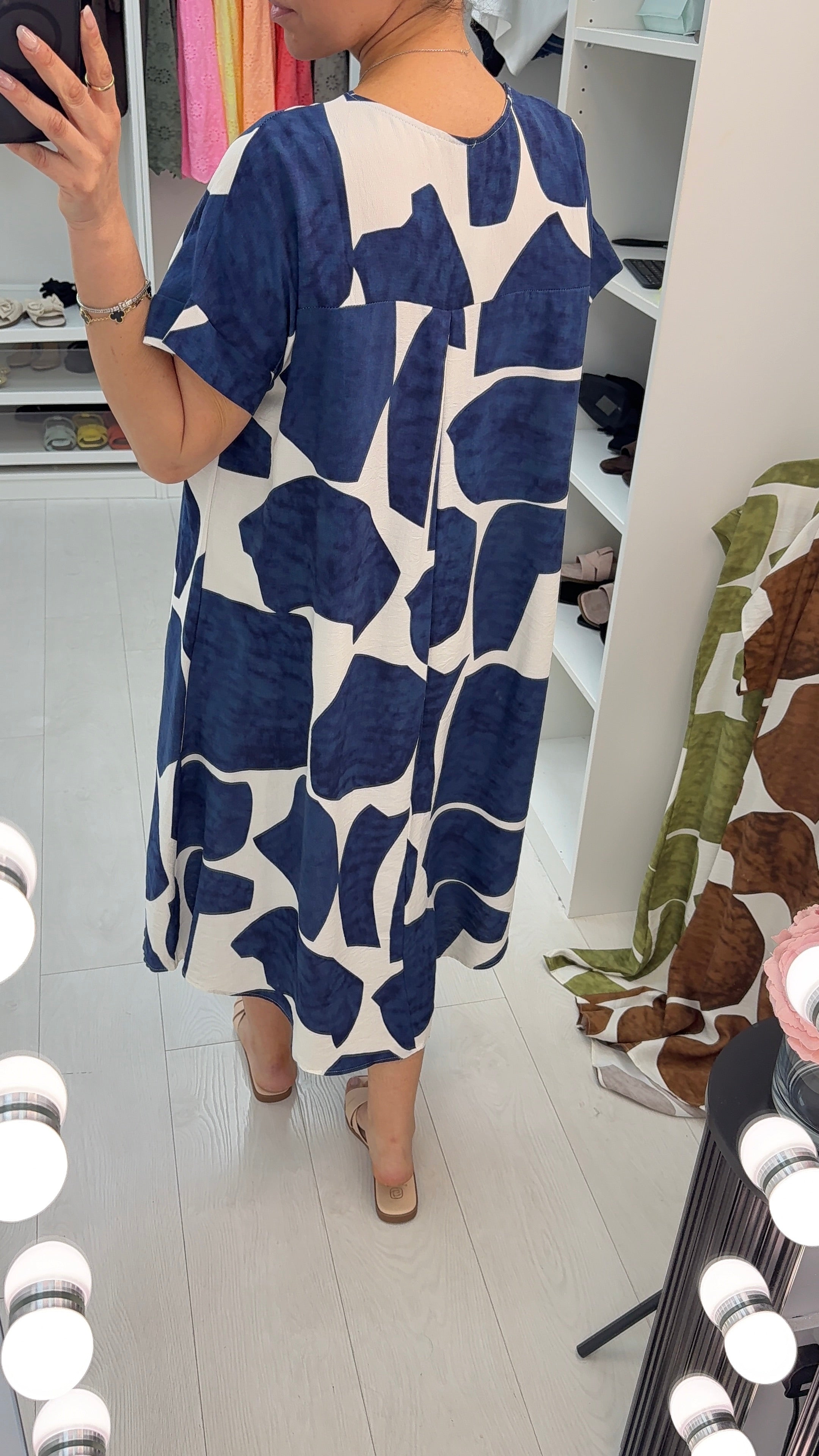 Veronia Abstract Print V Neck Loose Fit Dress
