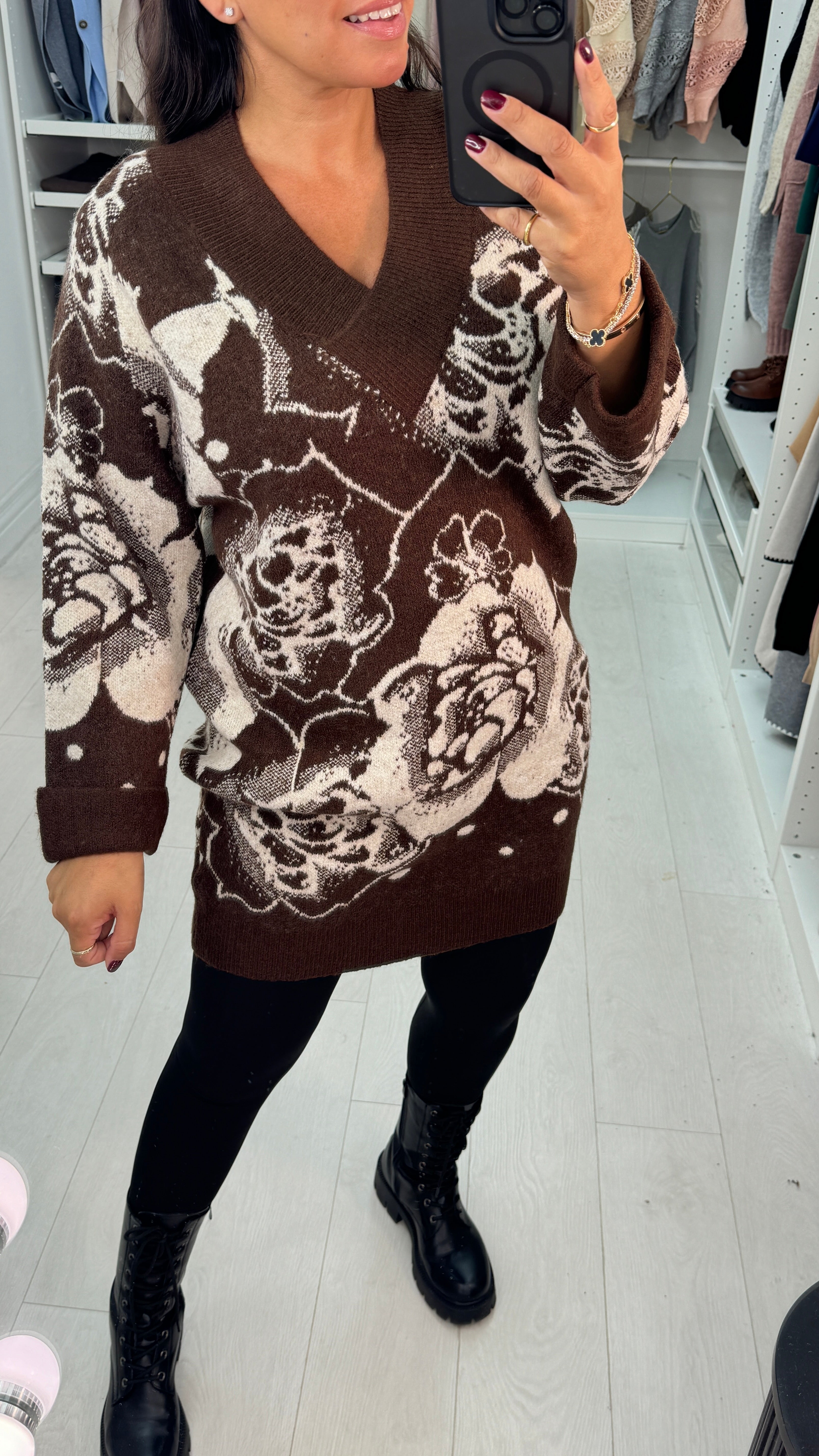 Haylie Flower Pattern V-Neck Longline Jumper