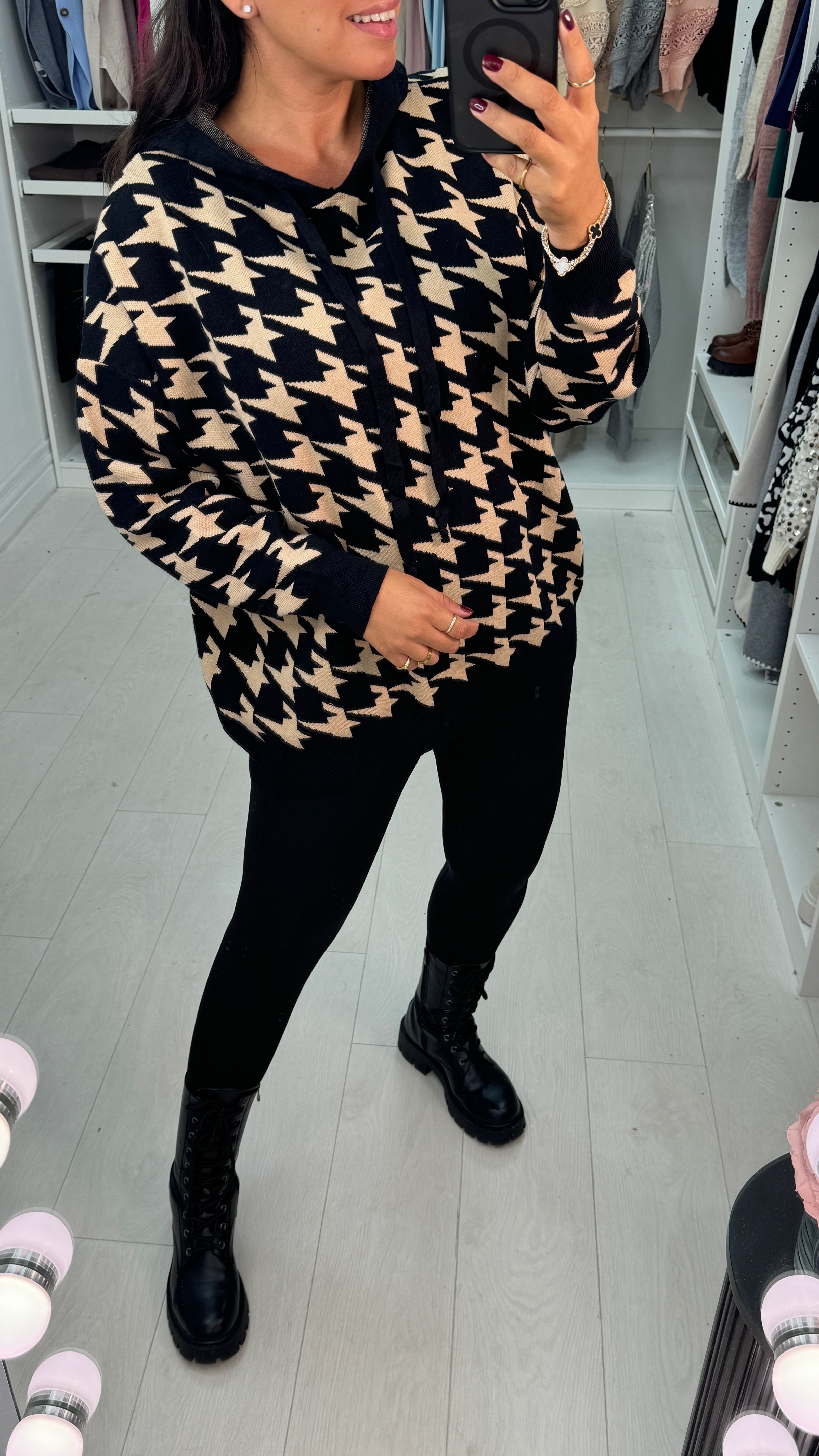 Amrita Dogtooth Super Soft Draw String Hooded Jumper